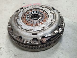 bontott VW GOLF VI Kuplung Szett Lendkerékkel