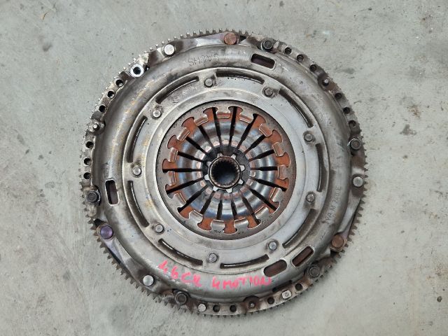 bontott VW GOLF VI Kuplung Szett Lendkerékkel