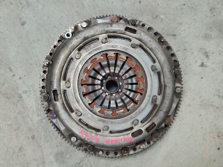 bontott VW GOLF VI Kuplung Szett Lendkerékkel