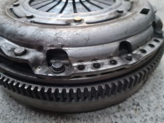 bontott VW GOLF VI Kuplung Szett Lendkerékkel