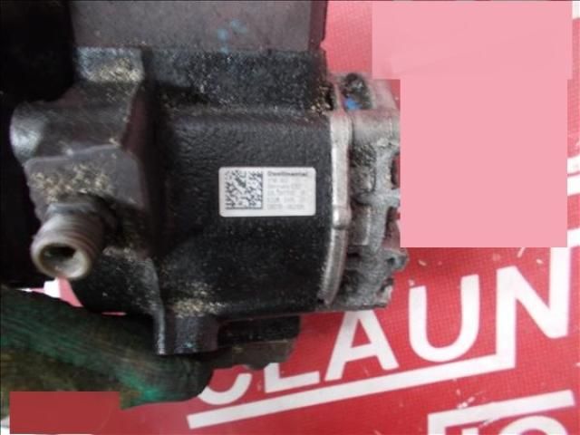 bontott VW GOLF VI Adagoló