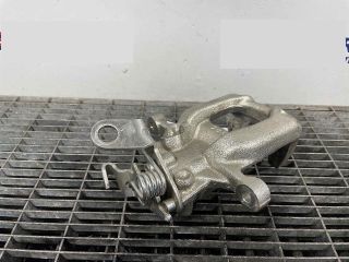 bontott VW GOLF VI Bal hátsó Féknyereg Munkahengerrel