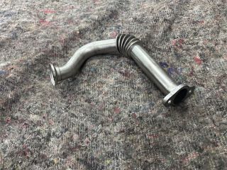 bontott VW GOLF VI EGR Hűtő Cső