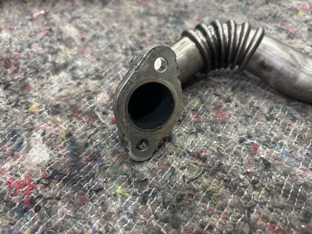 bontott VW GOLF VI EGR Hűtő Cső