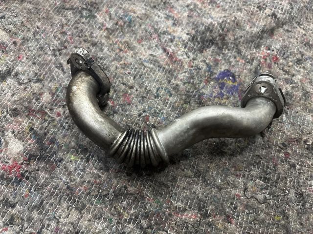 bontott VW GOLF VI EGR Hűtő Cső