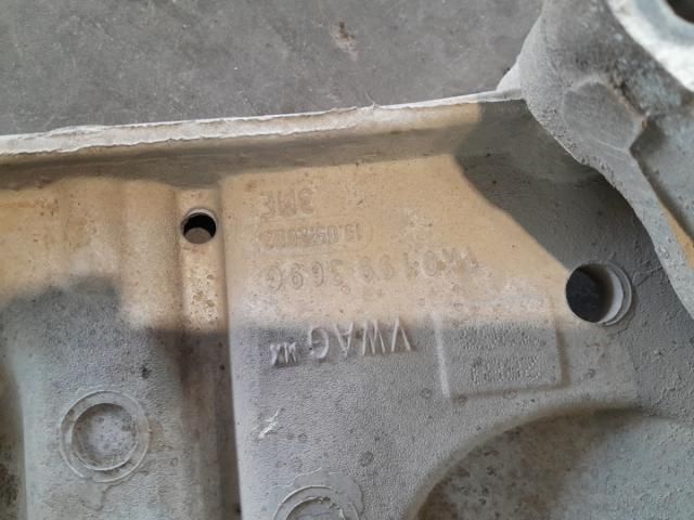 bontott VW GOLF VI Első Bölcső