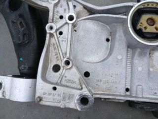 bontott VW GOLF VI Első Bölcső