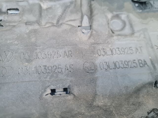 bontott VW GOLF VI Felső Motorburkolat