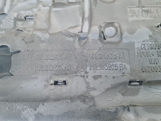 bontott VW GOLF VI Felső Motorburkolat