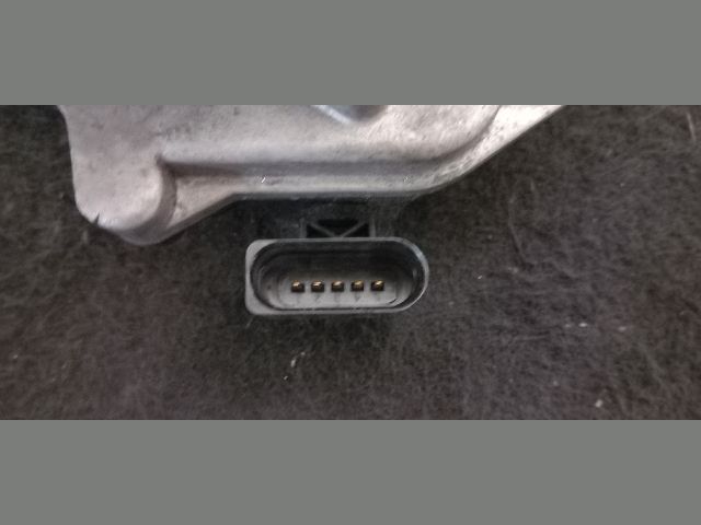 bontott VW GOLF VI Fojtószelep (Elektromos)