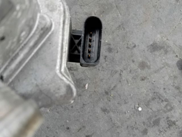 bontott VW GOLF VI Fojtószelep (Elektromos)