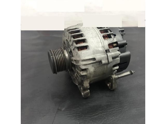 bontott VW GOLF VI Generátor