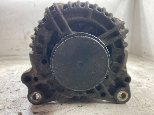 bontott VW GOLF VI Generátor