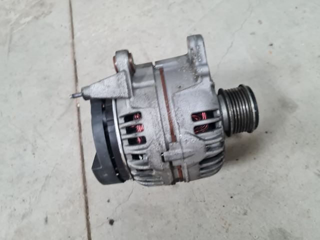 bontott VW GOLF VI Generátor