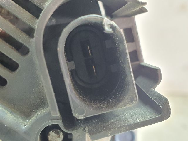 bontott VW GOLF VI Generátor