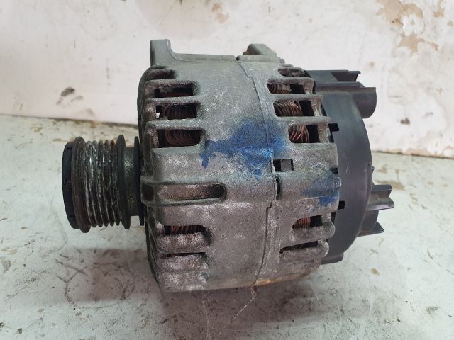 bontott VW GOLF VI Generátor