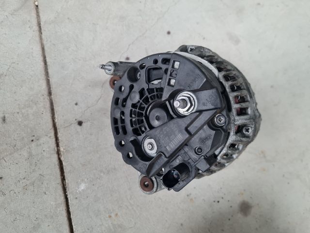 bontott VW GOLF VI Generátor