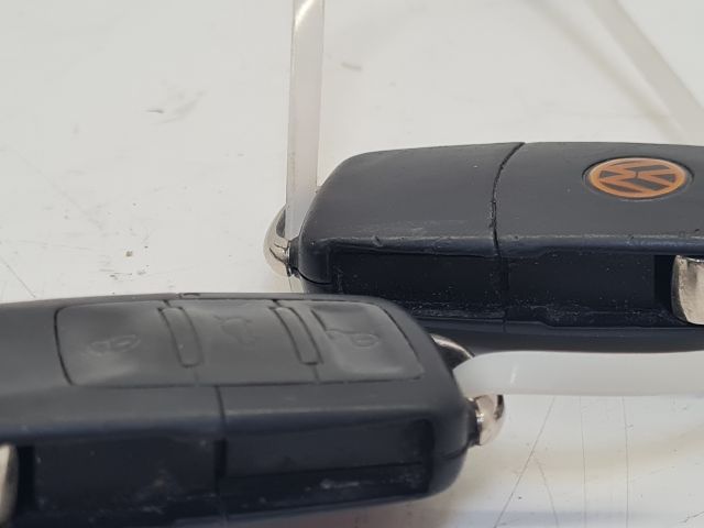 bontott VW GOLF VI Gyújtáskapcsoló Házzal