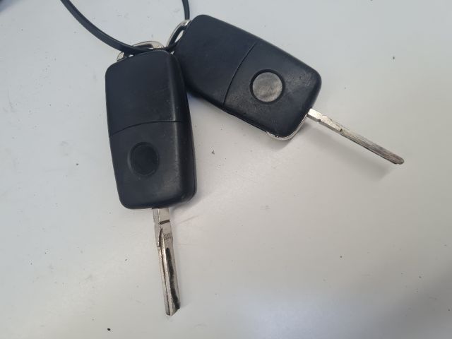 bontott VW GOLF VI Gyújtáskapcsoló Házzal