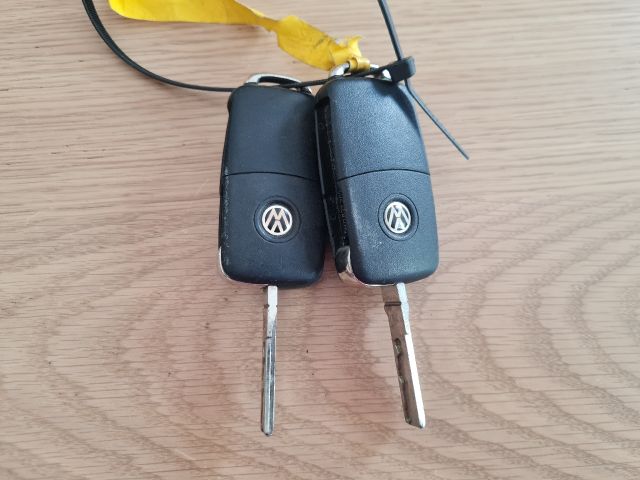 bontott VW GOLF VI Gyújtáskapcsoló Házzal