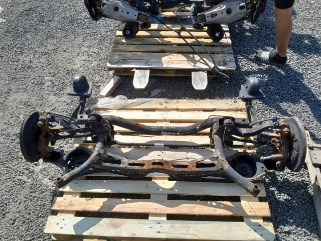 bontott VW GOLF VI Hátsó Bölcső