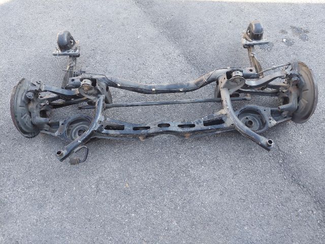 bontott VW GOLF VI Hátsó Futómű (Részeivel)