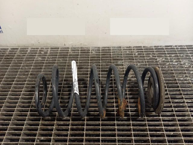 bontott VW GOLF VI Hátsó Rugó