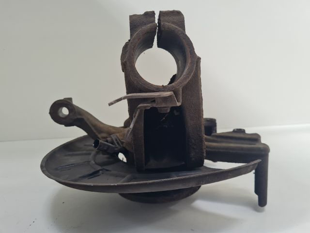 bontott VW GOLF VI Jobb első Csonkállvány Kerékaggyal