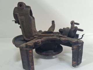 bontott VW GOLF VI Jobb első Csonkállvány Kerékaggyal