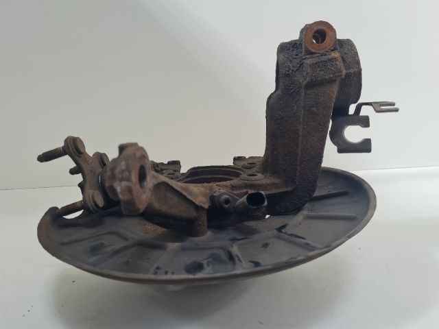 bontott VW GOLF VI Jobb első Csonkállvány Kerékaggyal