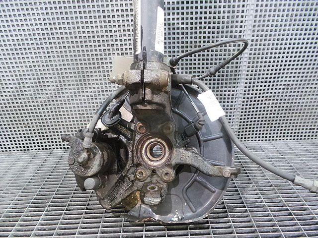 bontott VW GOLF VI Jobb első Csonkállvány