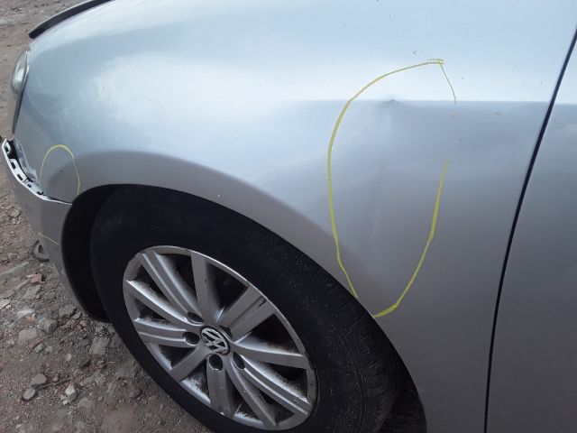 bontott VW GOLF VI Jobb első Gólyaláb (Lengécsillapító, Rugó)