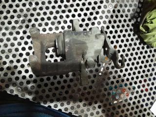 bontott VW GOLF VI Jobb hátsó Féknyereg Munkahengerrel