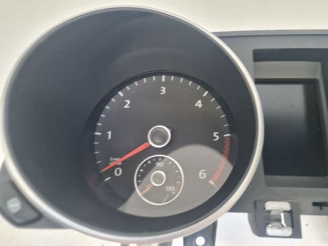 bontott VW GOLF VI Kilométeróra
