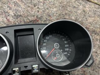 bontott VW GOLF VI Kilométeróra