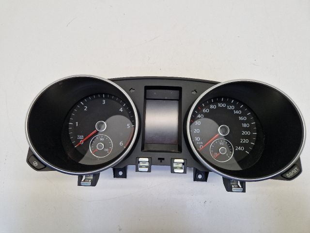 bontott VW GOLF VI Kilométeróra