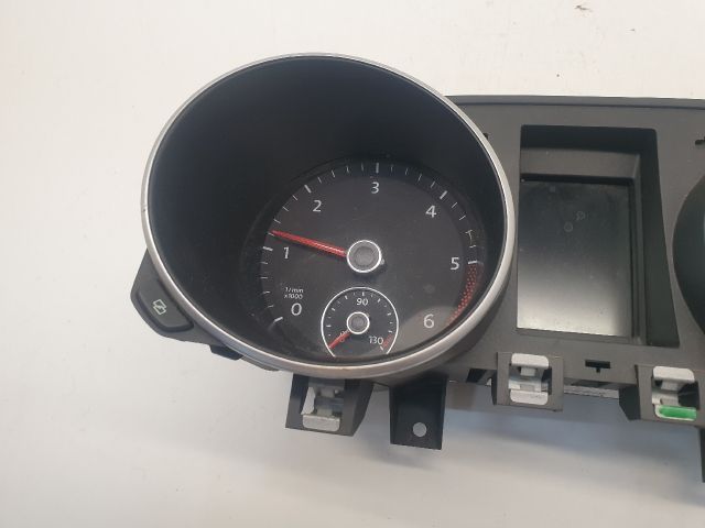 bontott VW GOLF VI Kilométeróra