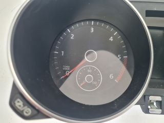 bontott VW GOLF VI Kilométeróra