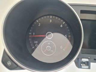 bontott VW GOLF VI Kilométeróra