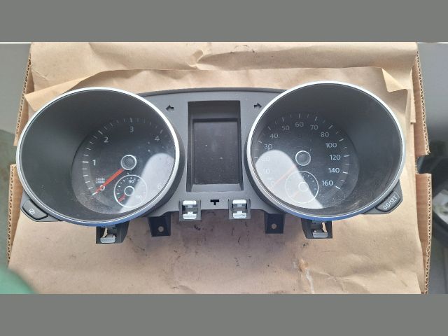 bontott VW GOLF VI Kilométeróra