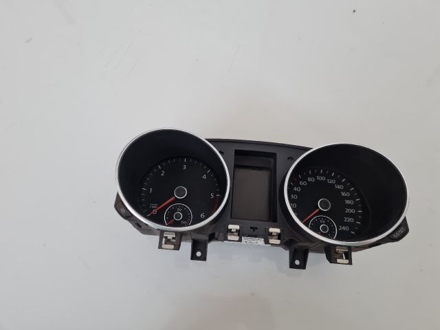 bontott VW GOLF VI Kilométeróra