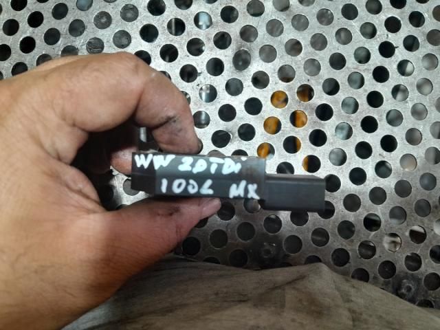 bontott VW GOLF VI Kipufogó Nyomásérzékelő