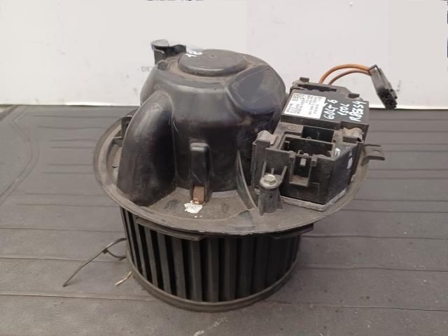 bontott VW GOLF VI Klímahűtő Ventilátor