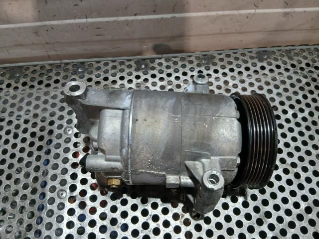 bontott VW GOLF VI Klímakompresszor