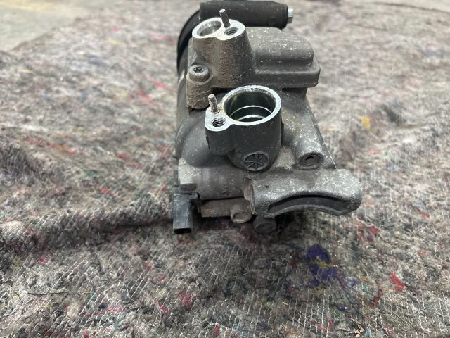 bontott VW GOLF VI Klímakompresszor