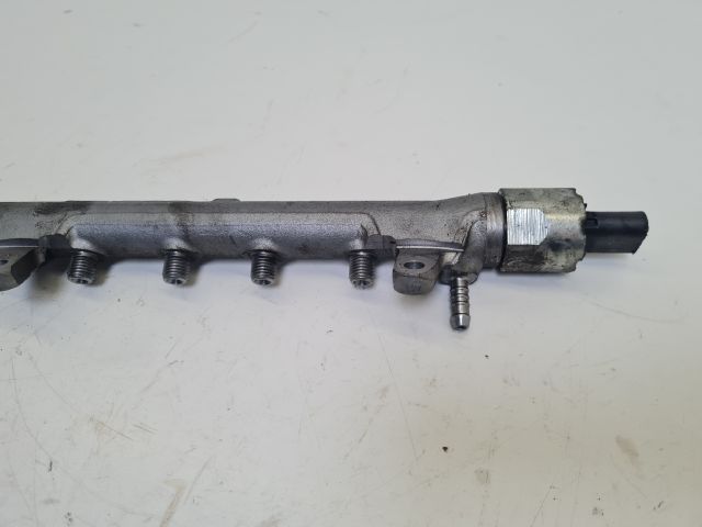 bontott VW GOLF VI Közösnyomócső