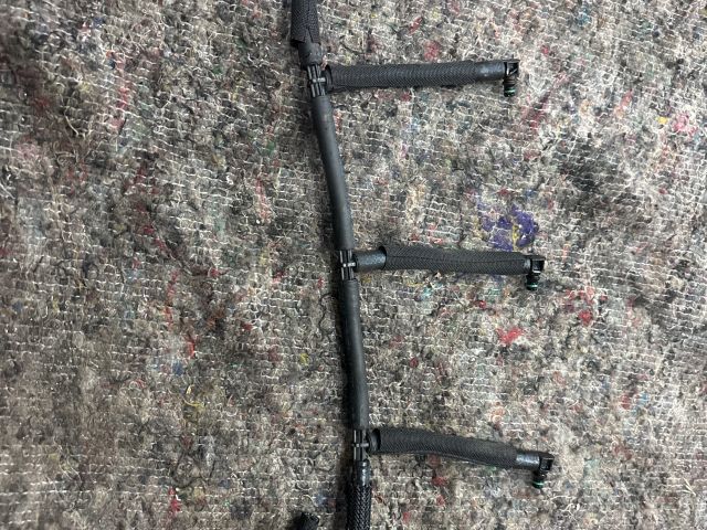 bontott VW GOLF VI Közösnyomócső