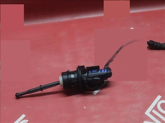 bontott VW GOLF VI Kuplung Főhenger