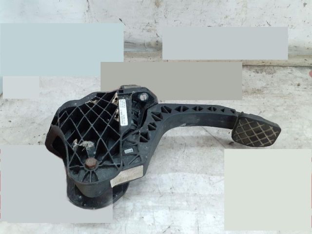 bontott VW GOLF VI Kuplung Pedál