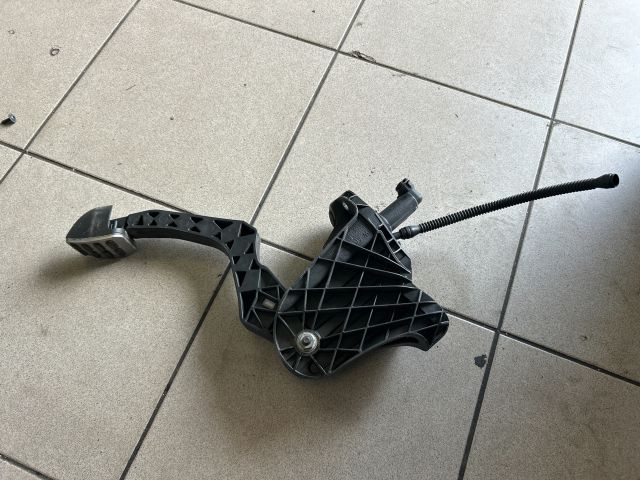 bontott VW GOLF VI Kuplung Pedál
